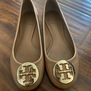 Tory Burch Camel Reva Flat